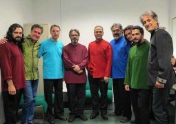 استقبال اروپایی‌ها از ساز استاد موسیقی ایران + عکس