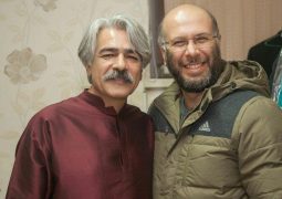 صداپیشه جناب خان در کنسرت استاد موسیقی ایران + عکس