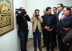 وزیر راه: خرید آثار هنری باید در دستورکار دستگاه‌های دولتی قرار گیرد