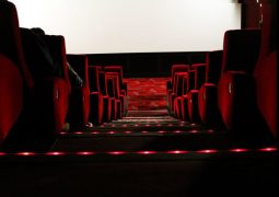 تاریخ احتمالی بازگشایی سینماها