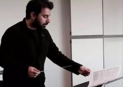 مقام‌های موسیقی باستانی ایرانی نواخته می‌شوند