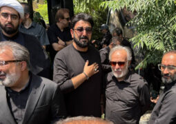 خاکسپاری پیکر زنده‌یاد فرزاد جمشیدی با حضور مجریان؛ او ترور شخصیت شد!
